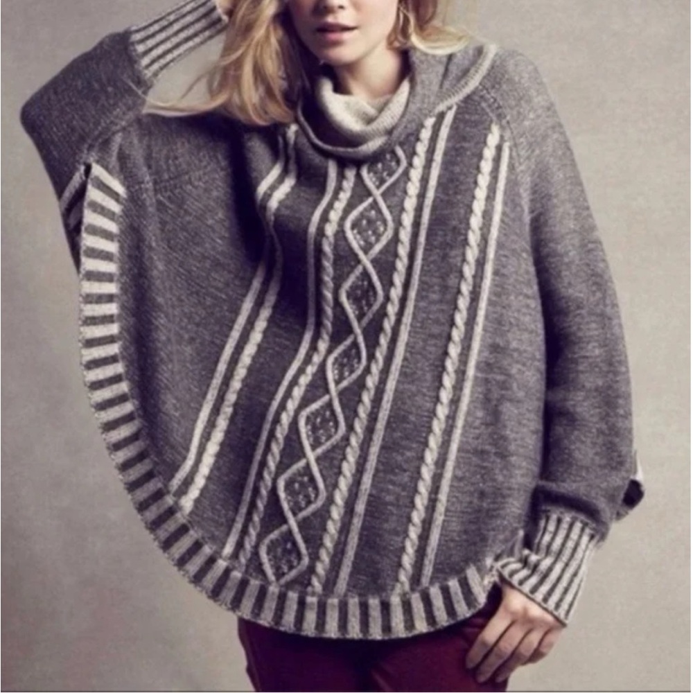 Yoon Charcoal and‎ Cream Patterned Poncho